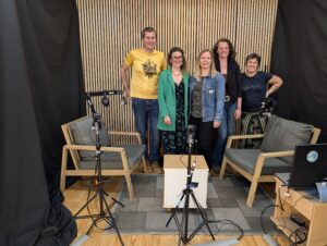 L'équipe du Quart d'Heure des Mauriennaises dans le studio podcast de #MauriennisezVous
